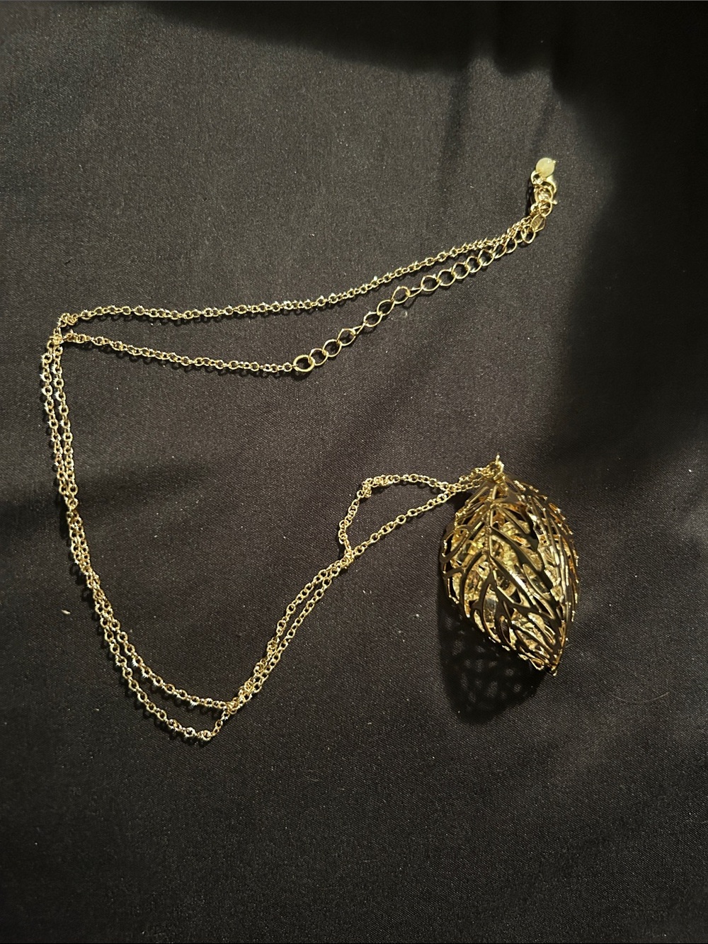 Gold Leaf Pendant Necklace - Elegant Women’s Jewelry